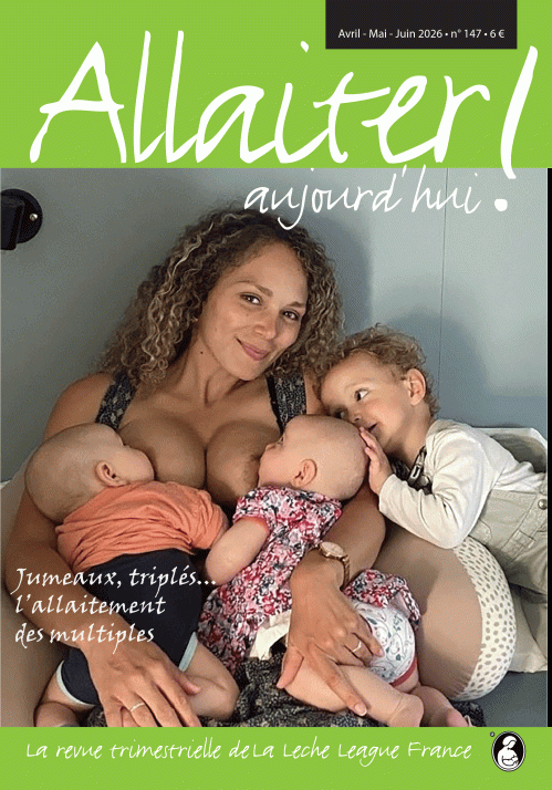 AA147 Jumeaux triplés, l'allaitement des multiples