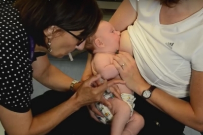 Le bébé allaité et les vaccins