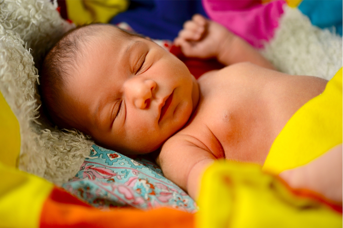 Mon bébé perd sa tétine la nuit