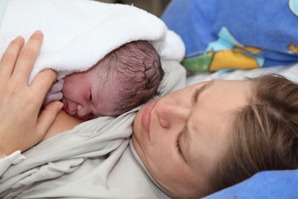 Dix conditions pour le succès de l'allaitement maternel