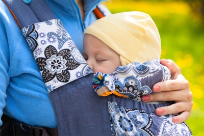 AA 40 : Bébé bien porté, bébé bien portant